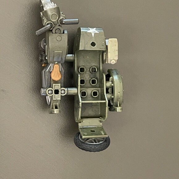 Mega Bloks AM76585 Two Seater Motorcycle Replacement Add-on Piece Part Green - Picture 9 of 9